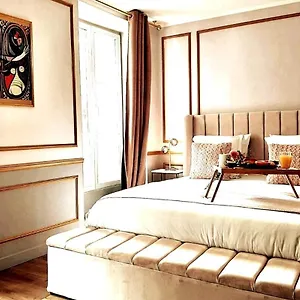  Apartment Da Vinci Montmartre Aircon
